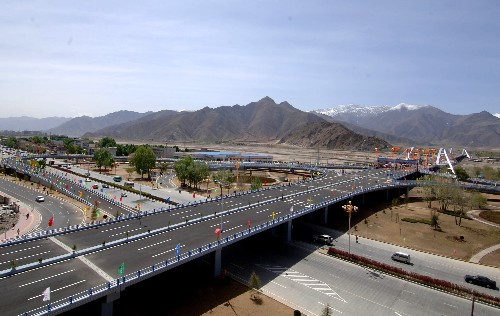 西藏規(guī)模最大的環(huán)保型砂石系統(tǒng)建設(shè)運(yùn)行!