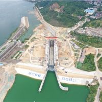 贛江全線貫通！江西萬安樞紐二線船閘順利試通航 利好東、中部地區資源交流